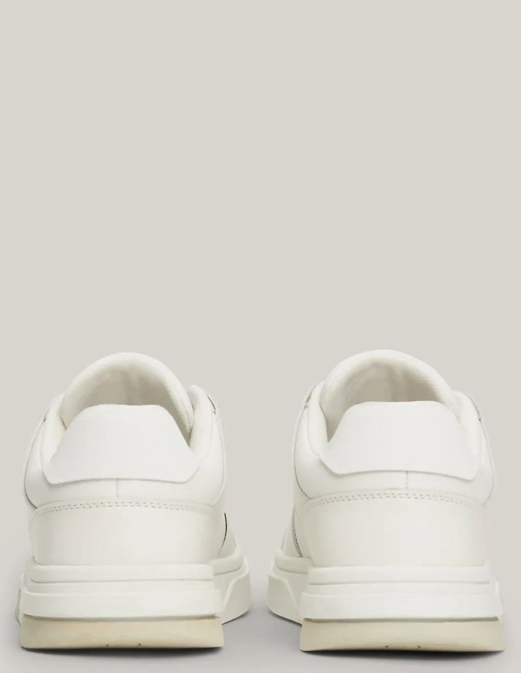 New tommy hilfiger Baskets de ville Femme The Brooklyn Cuir Blanc