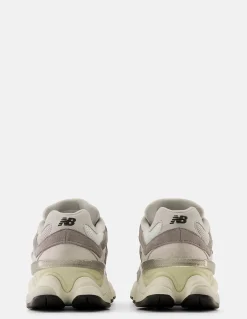new balance Sneakers Femme 9060 Gris